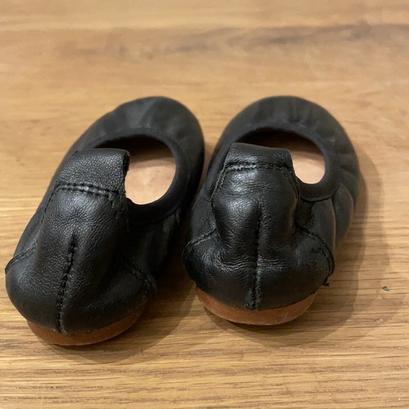 Leather ballet flats Zara size 5 (1 year old) - Picture 9 of 11